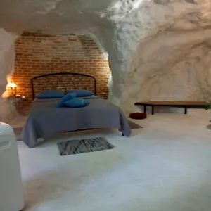  Apartment Cave House